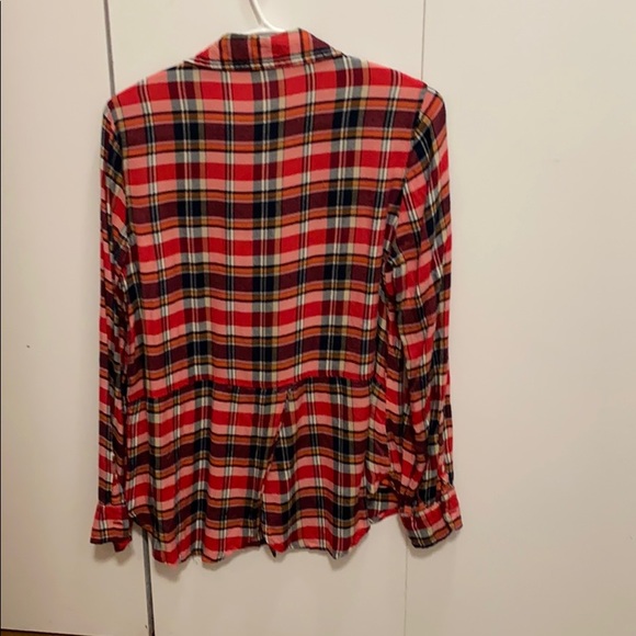 Lucky Brand plain button up - Picture 2 of 3